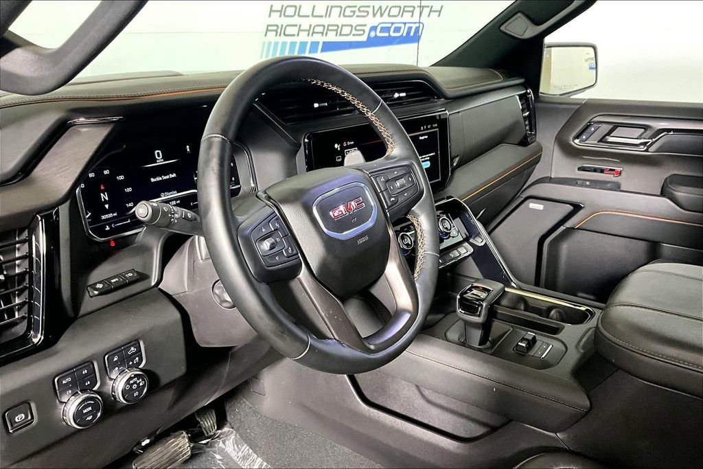 Used 2024 GMC Sierra 1500 AT4 w/ Technology Package AWD/4WD image 6