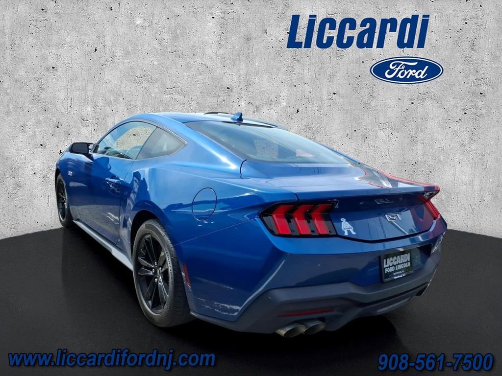 Certified 2024 Ford Mustang GT RWD image 3