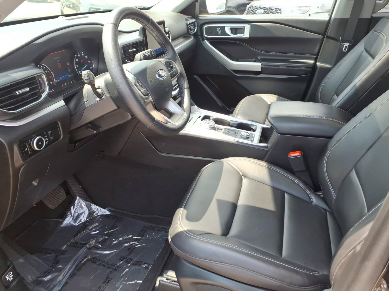 Certified 2024 Ford Explorer XLT w/ Equipment Group 202A AWD/4WD image 12