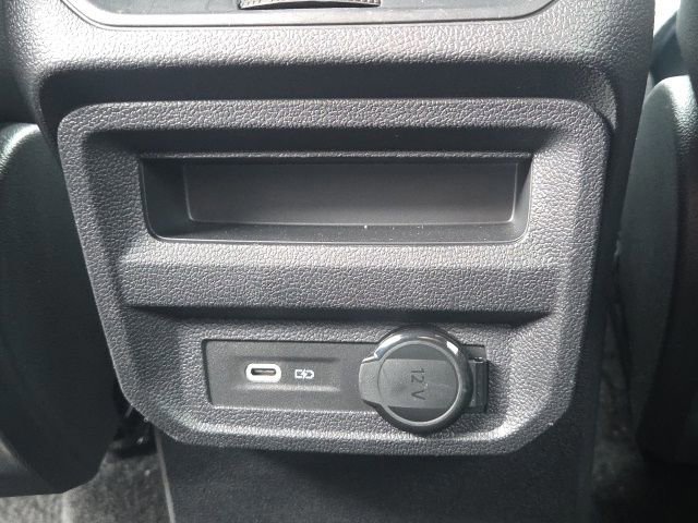 Used 2023 Volkswagen Tiguan SE R-Line AWD/4WD image 21