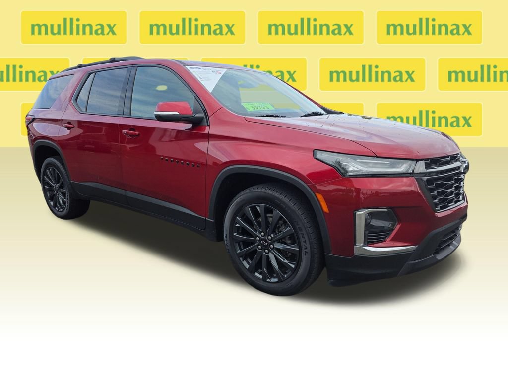 Used 2023 Chevrolet Traverse RS