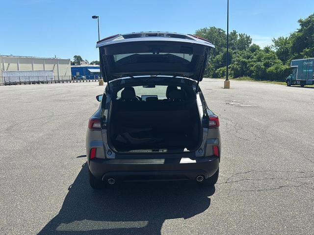 Certified 2025 Ford Escape ST-Line w/ Equipment Group 301A image 9