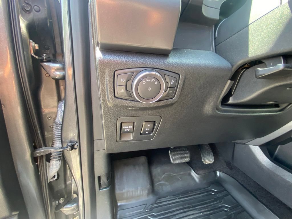 Certified 2018 Ford F150 XLT w/ Equipment Group 302A Luxury AWD/4WD image 12
