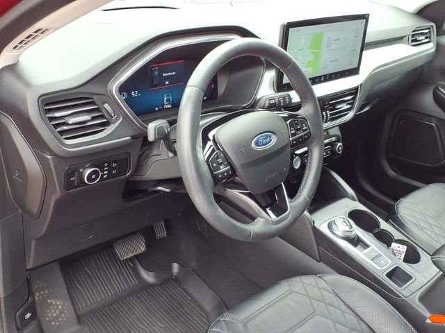 Certified 2023 Ford Escape Platinum w/ Premium Technology Package AWD/4WD image 18