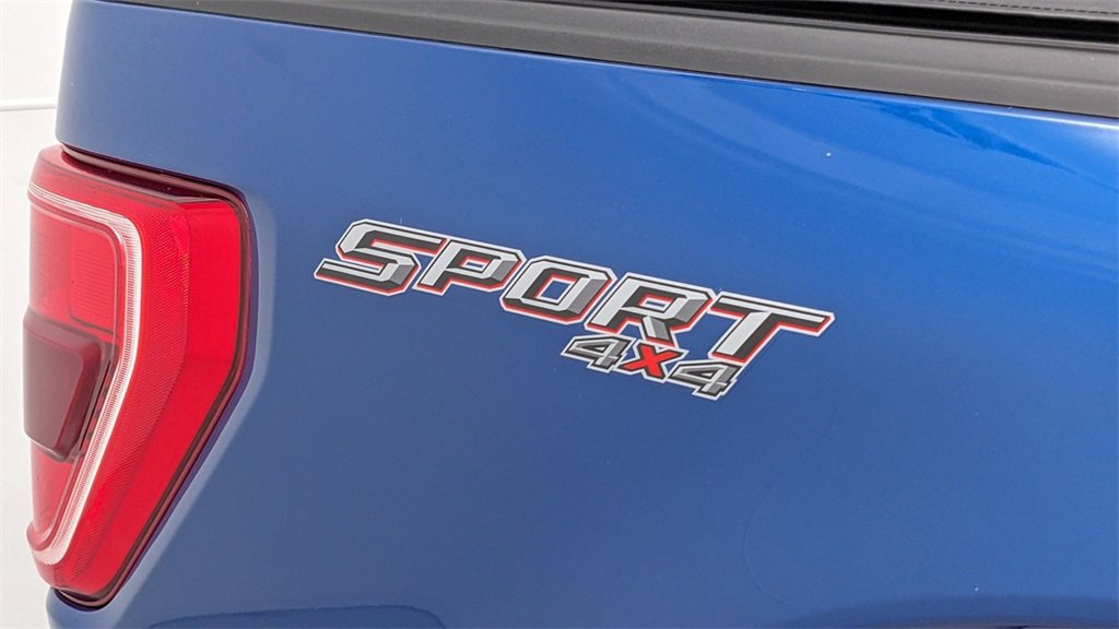 Certified 2022 Ford F150 XLT w/ Equipment Group 302A High image 40