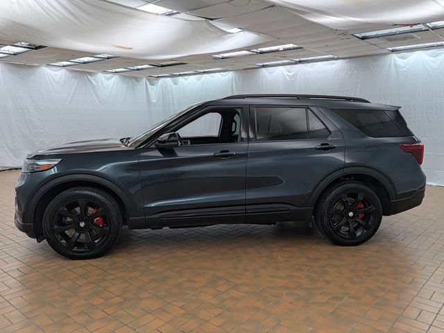 Certified 2022 Ford Explorer ST w/ Equipment Group 401A AWD/4WD image 3