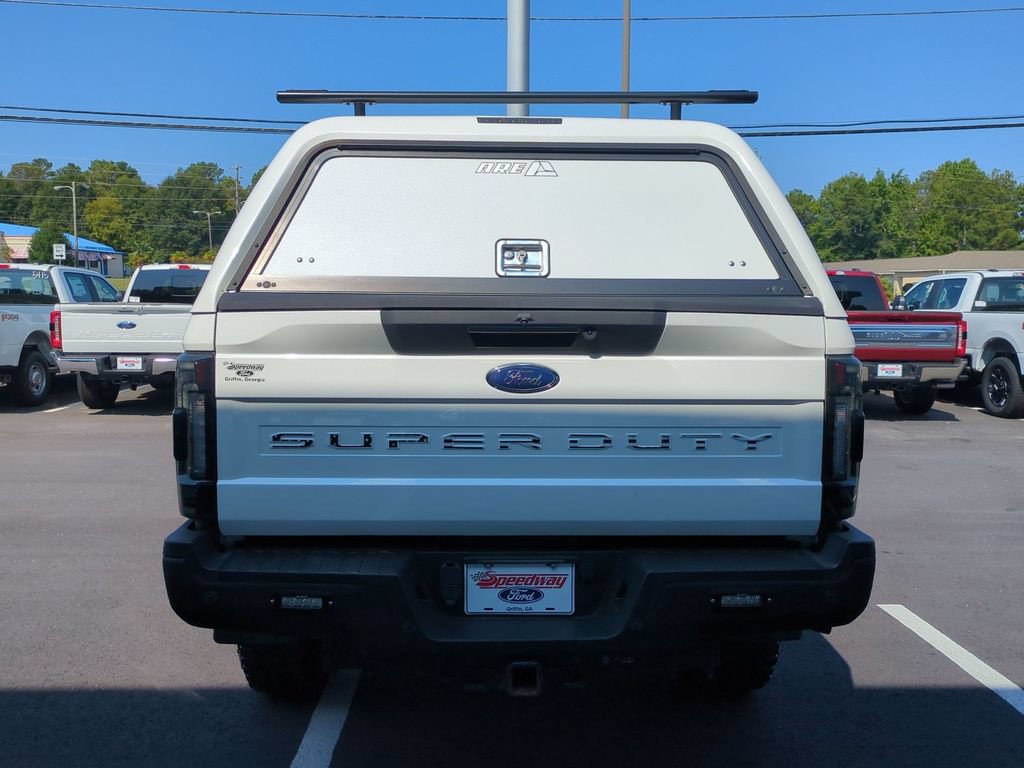 Certified 2022 Ford F350 Lariat w/ Tremor Off-Road Package AWD/4WD image 7