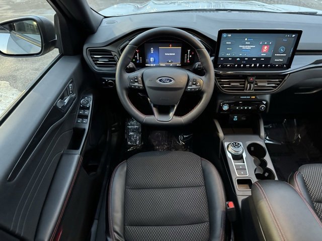 Certified 2023 Ford Escape ST-Line w/ Tech Pack #1 image 10