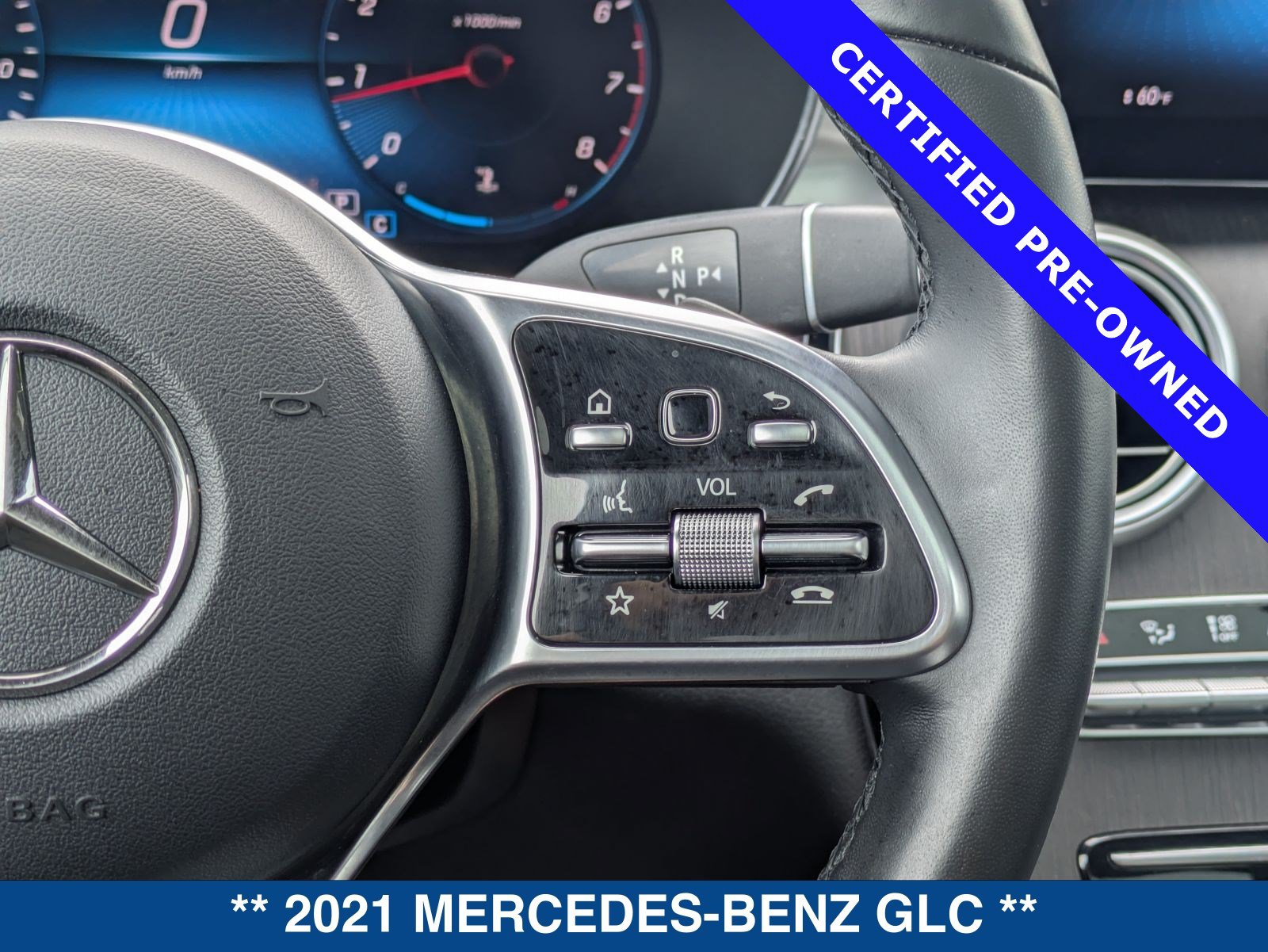 Used 2021 Mercedes-Benz GLC 300 4MATIC image 27