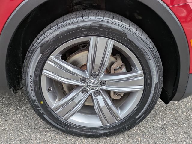 Used 2019 Volkswagen Tiguan SEL Premium image 10