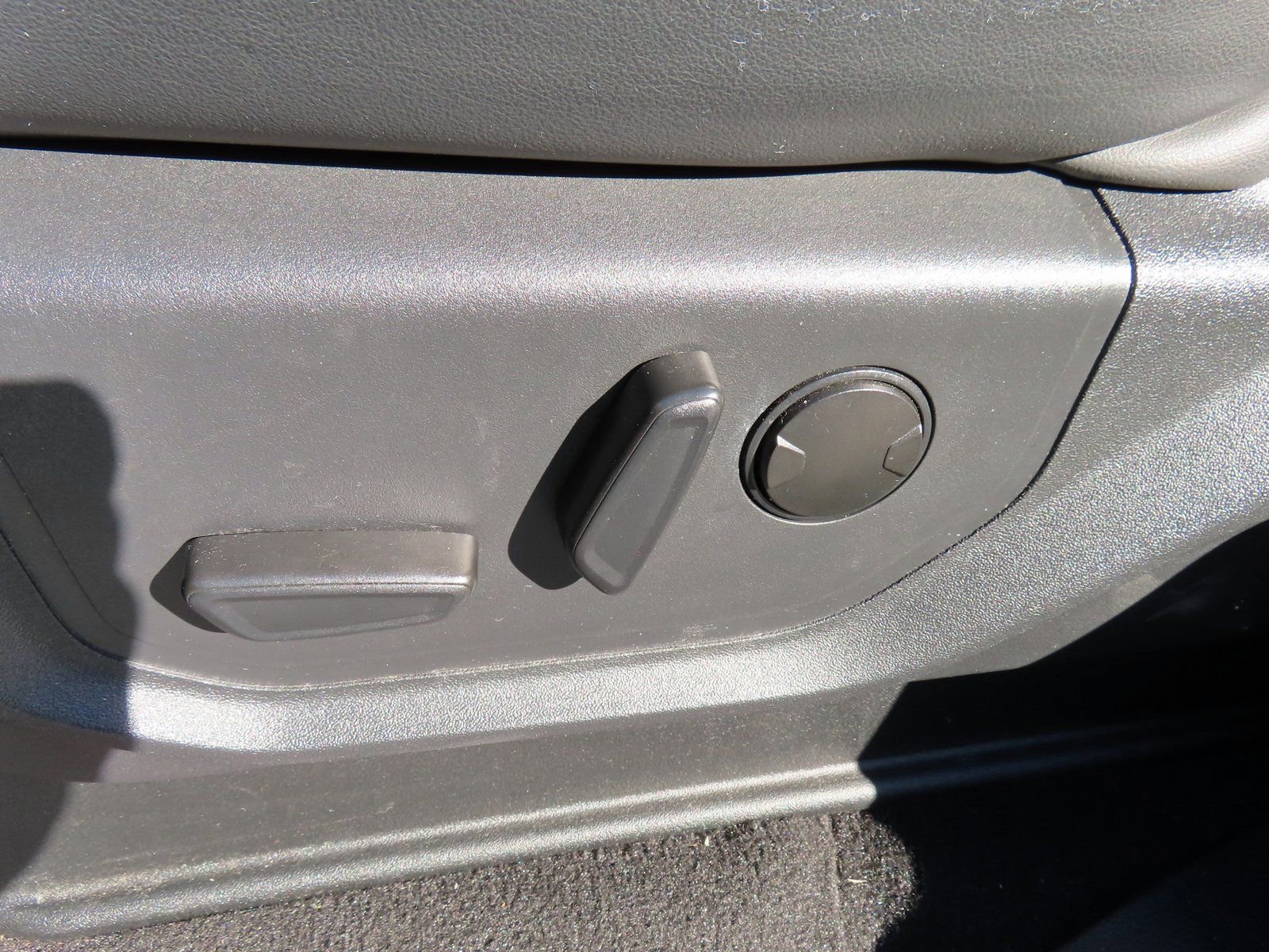 Certified 2024 Ford Expedition Max XLT image 29