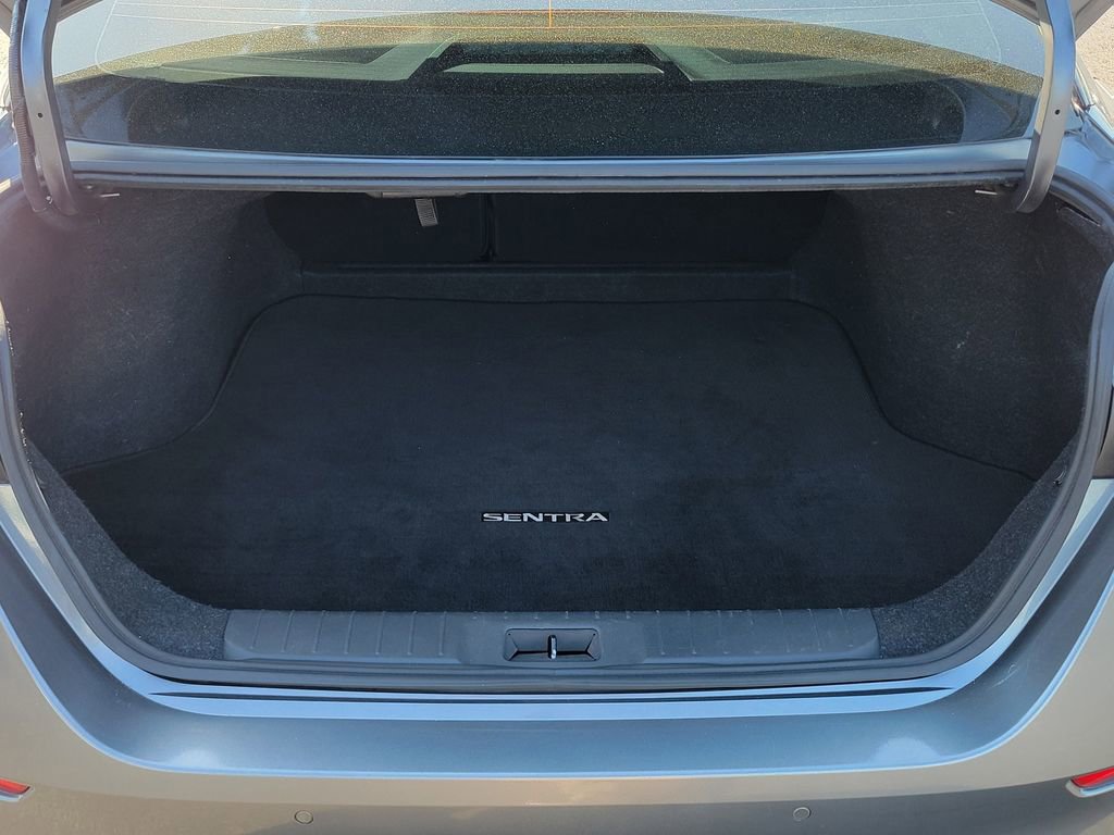 Used 2020 Nissan Sentra SV w/ Lighting Package FWD image 36