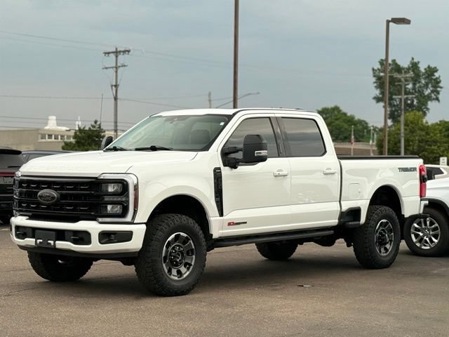 Certified 2024 Ford F250 Lariat w/ Tremor Off-Road Package AWD/4WD image 45