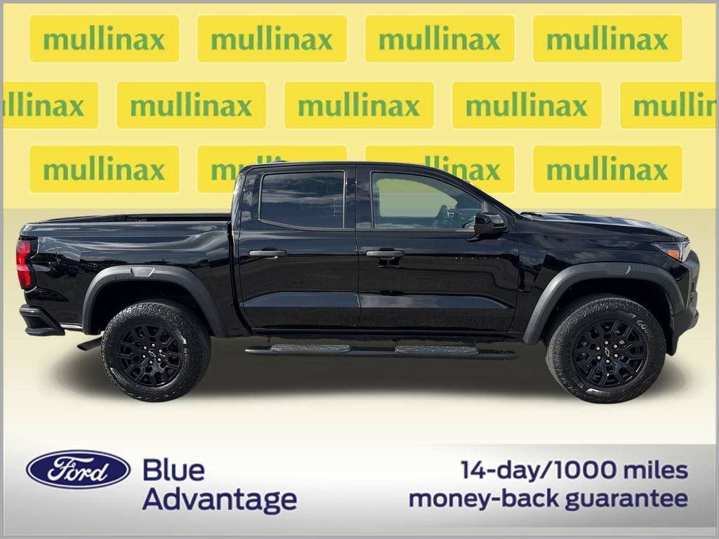 Used 2023 Chevrolet Colorado Trail Boss AWD/4WD image 2