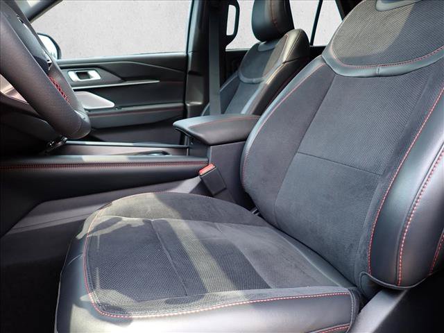 Certified 2025 Ford Explorer ST w/ Sun And Sound Package AWD/4WD image 14