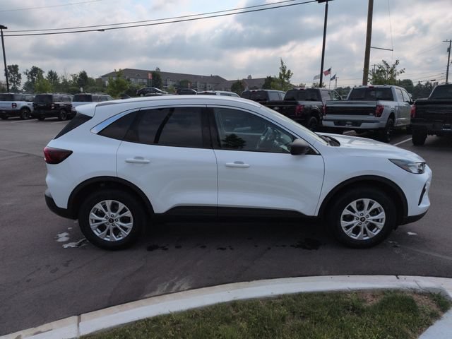 Certified 2024 Ford Escape Active AWD/4WD image 6