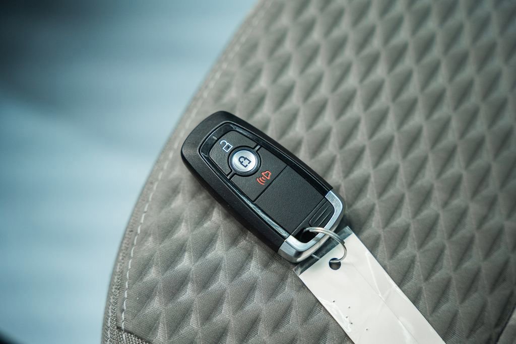 Certified 2020 Ford Escape SE image 43