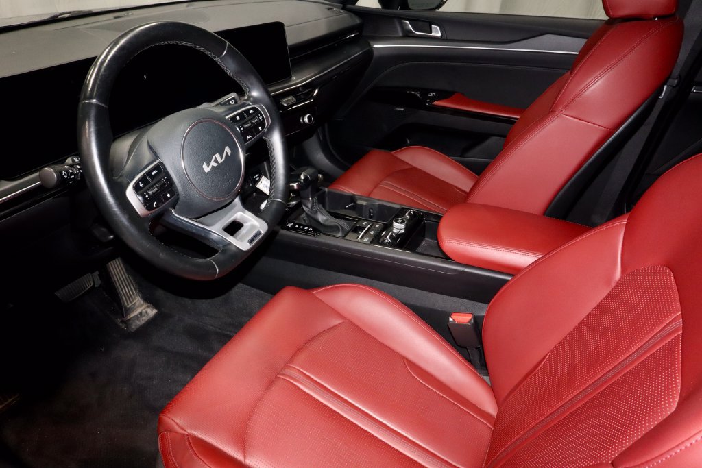 Used 2025 Kia K5 GT-Line w/ GT-Line Premium Package AWD/4WD image 24