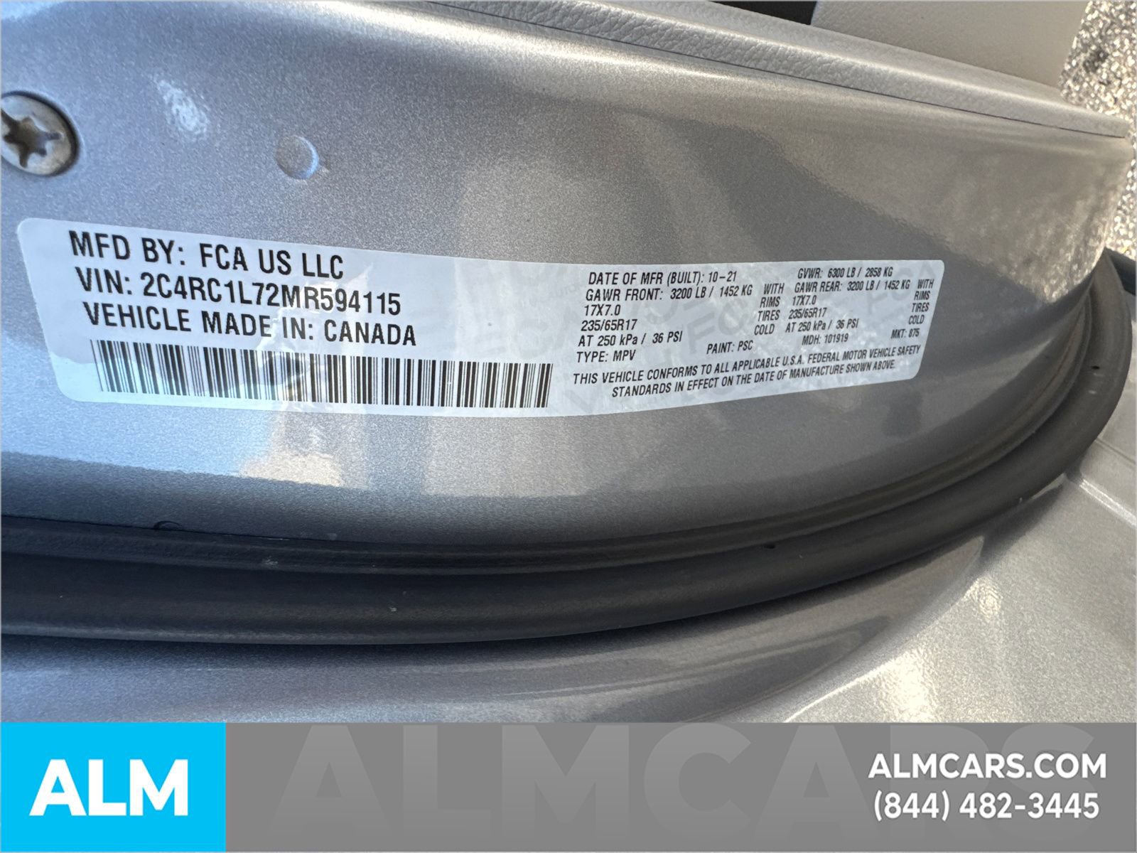 Used 2021 Chrysler Pacifica Touring-L image 36