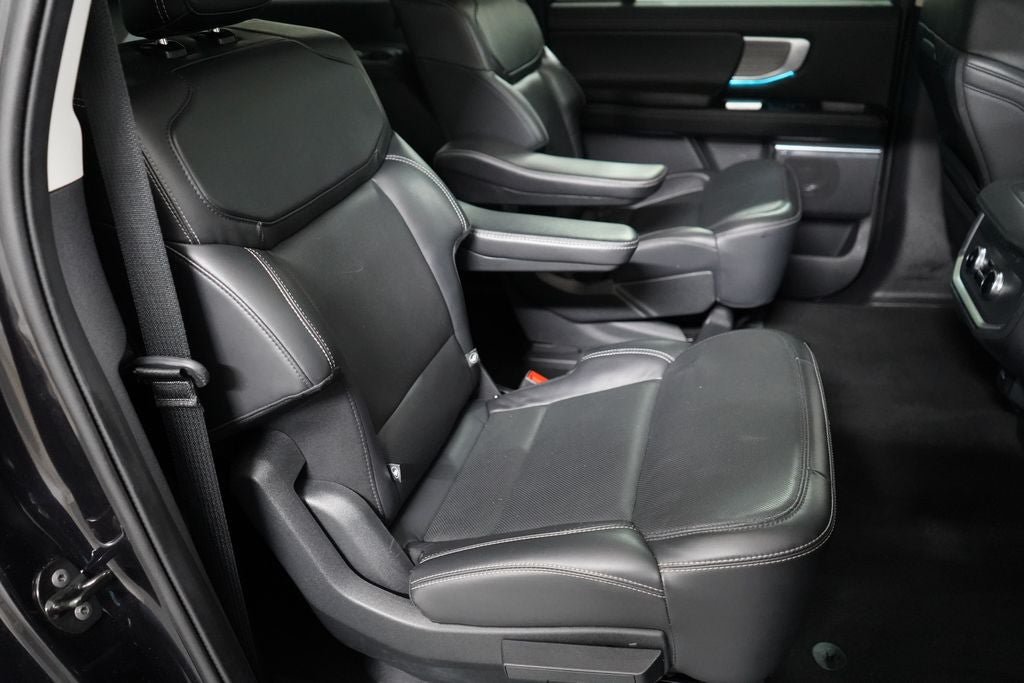 Certified 2025 Ford Expedition Max Platinum AWD/4WD image 22
