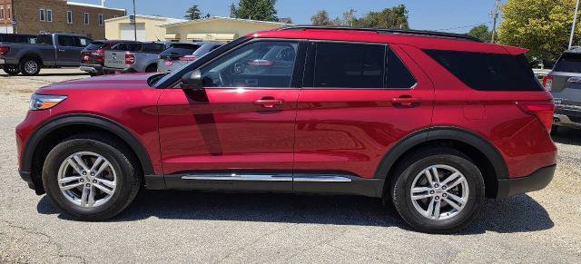 Certified 2024 Ford Explorer XLT w/ Equipment Group 202A AWD/4WD image 5
