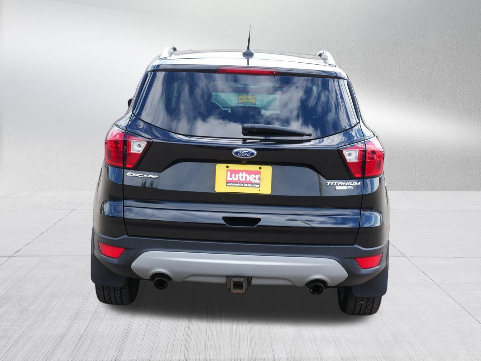 Certified 2019 Ford Escape Titanium AWD/4WD image 6
