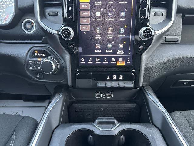 Used 2025 RAM 1500 Big Horn image 25