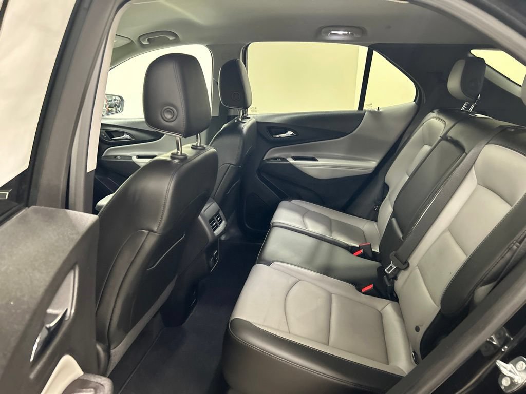 Used 2018 Chevrolet Equinox Premier FWD image 25