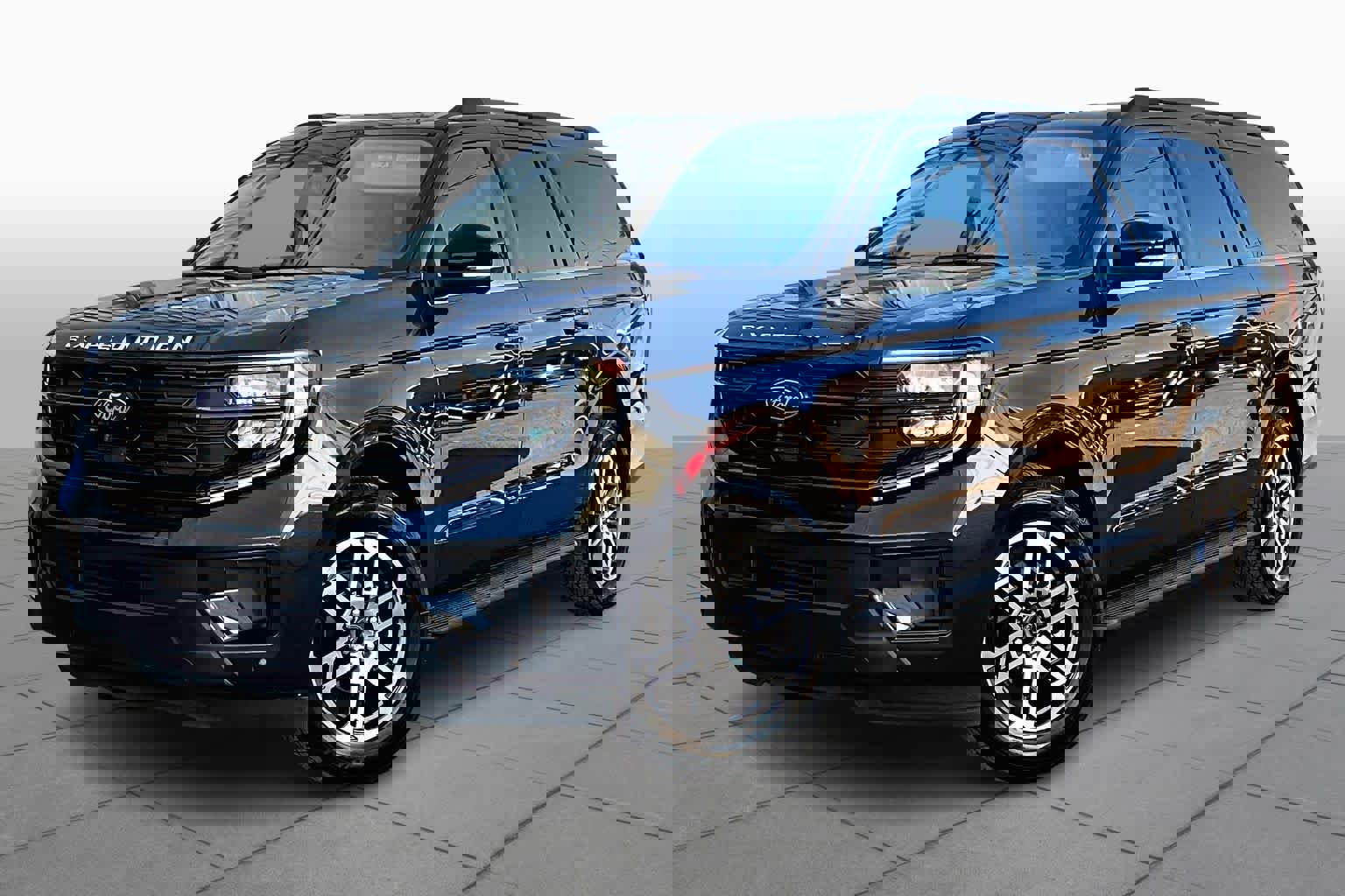 Certified 2025 Ford Expedition Max Active image 6