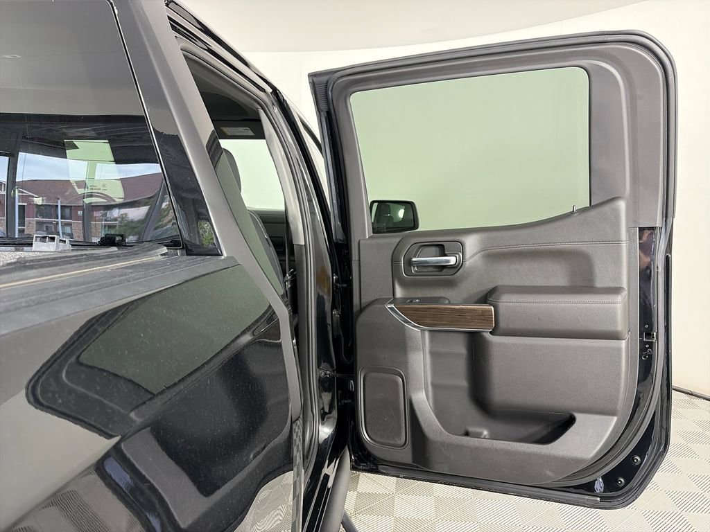 Used 2021 Chevrolet Silverado 1500 LT Trail Boss w/ Bed Protection Package AWD/4WD image 28