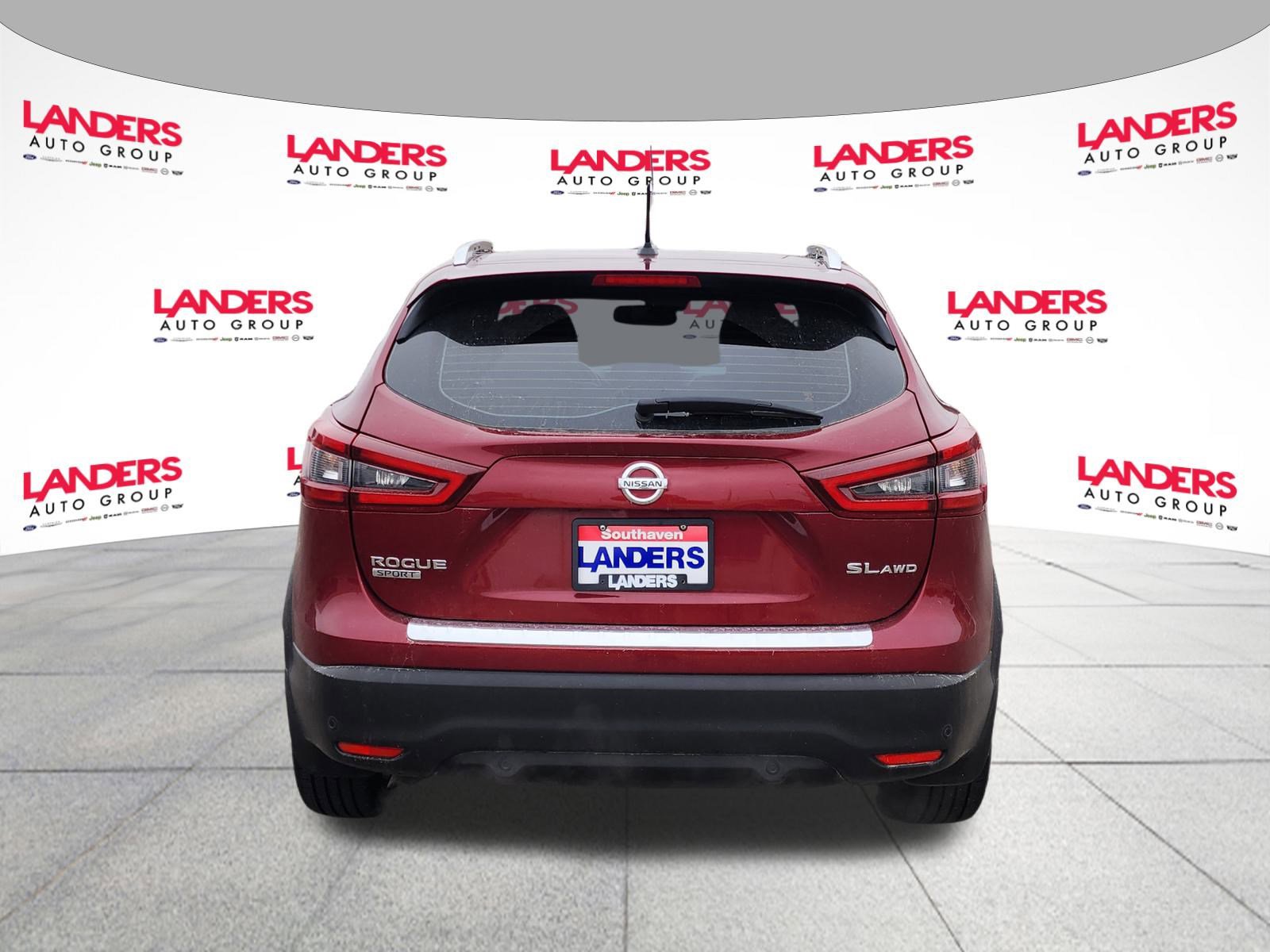 Used 2022 Nissan Rogue Sport SL w/ Premium Package image 4