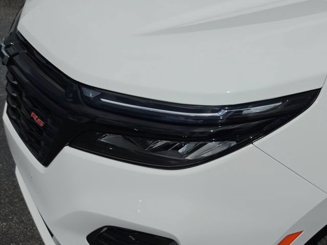 Used 2024 Chevrolet Equinox RS FWD image 12