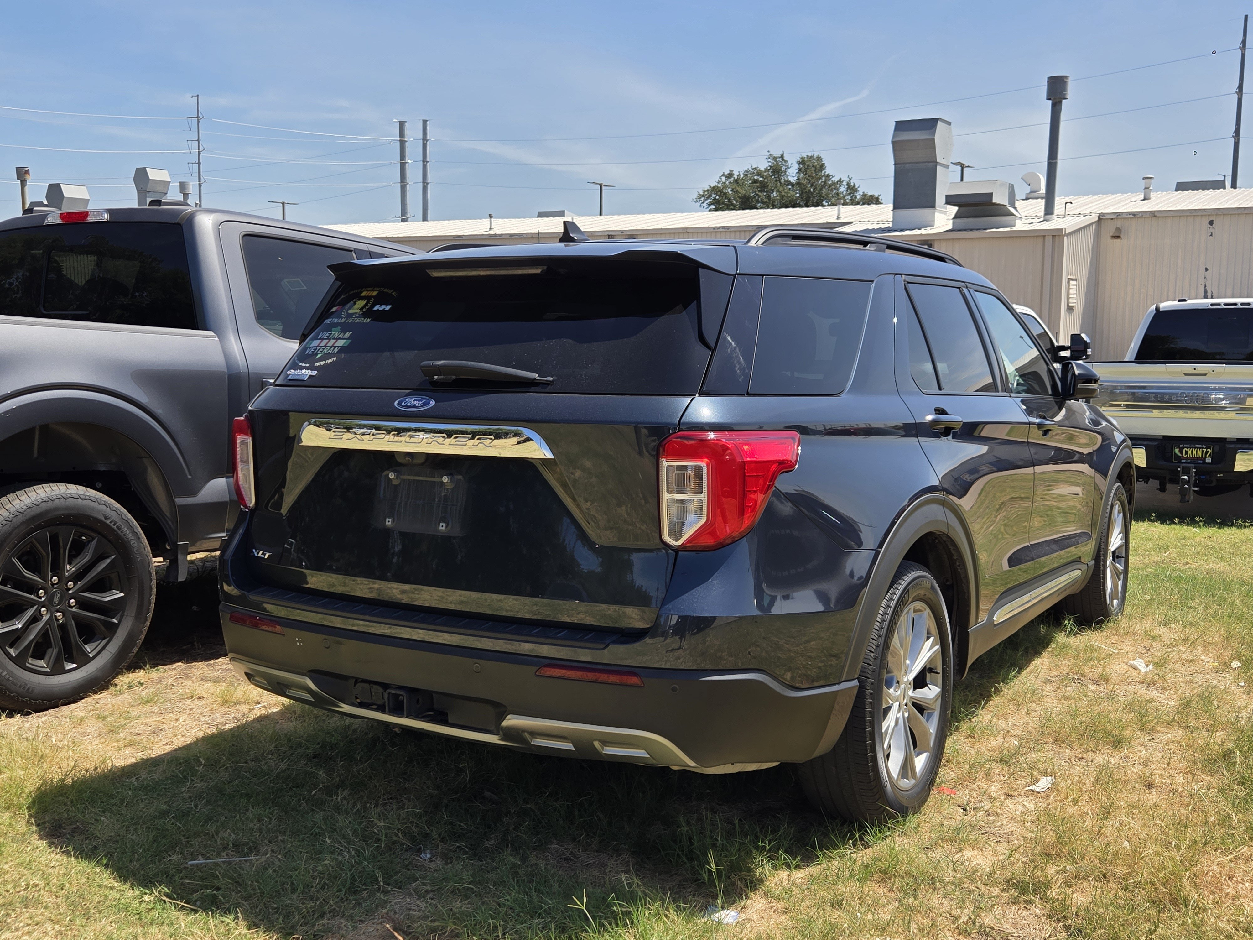Certified 2023 Ford Explorer XLT w/ Equipment Group 202A RWD image 4
