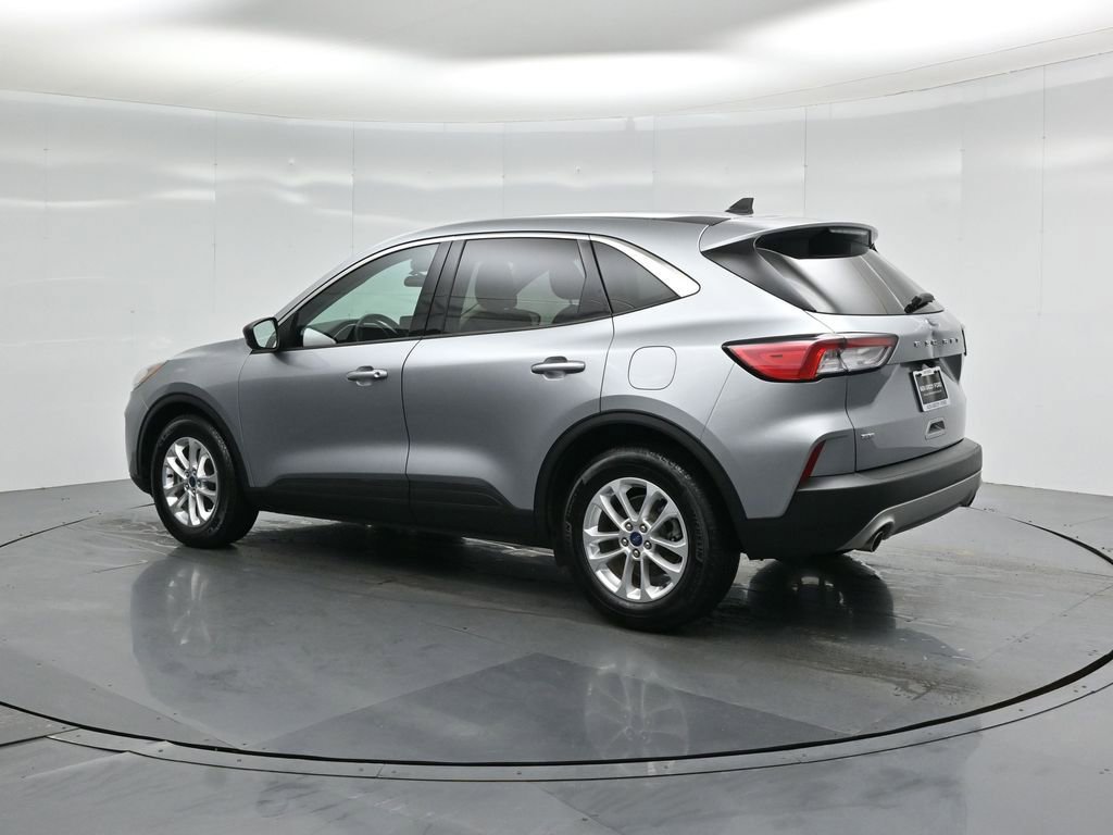 Certified 2022 Ford Escape SE image 7