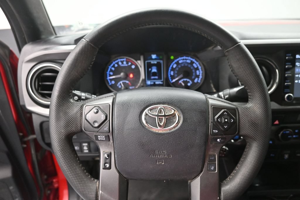Used 2023 Toyota Tacoma TRD Off-Road w/ Technology Package AWD/4WD image 6