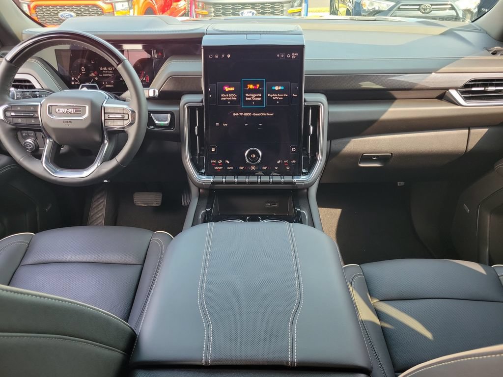Used 2025 GMC Yukon XL Elevation w/ LPO, Yukon Black Package AWD/4WD image 11