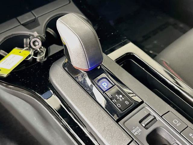 Used 2025 Toyota Prius Plug-In Hybrid w/ Limited Premium Package FWD image 18