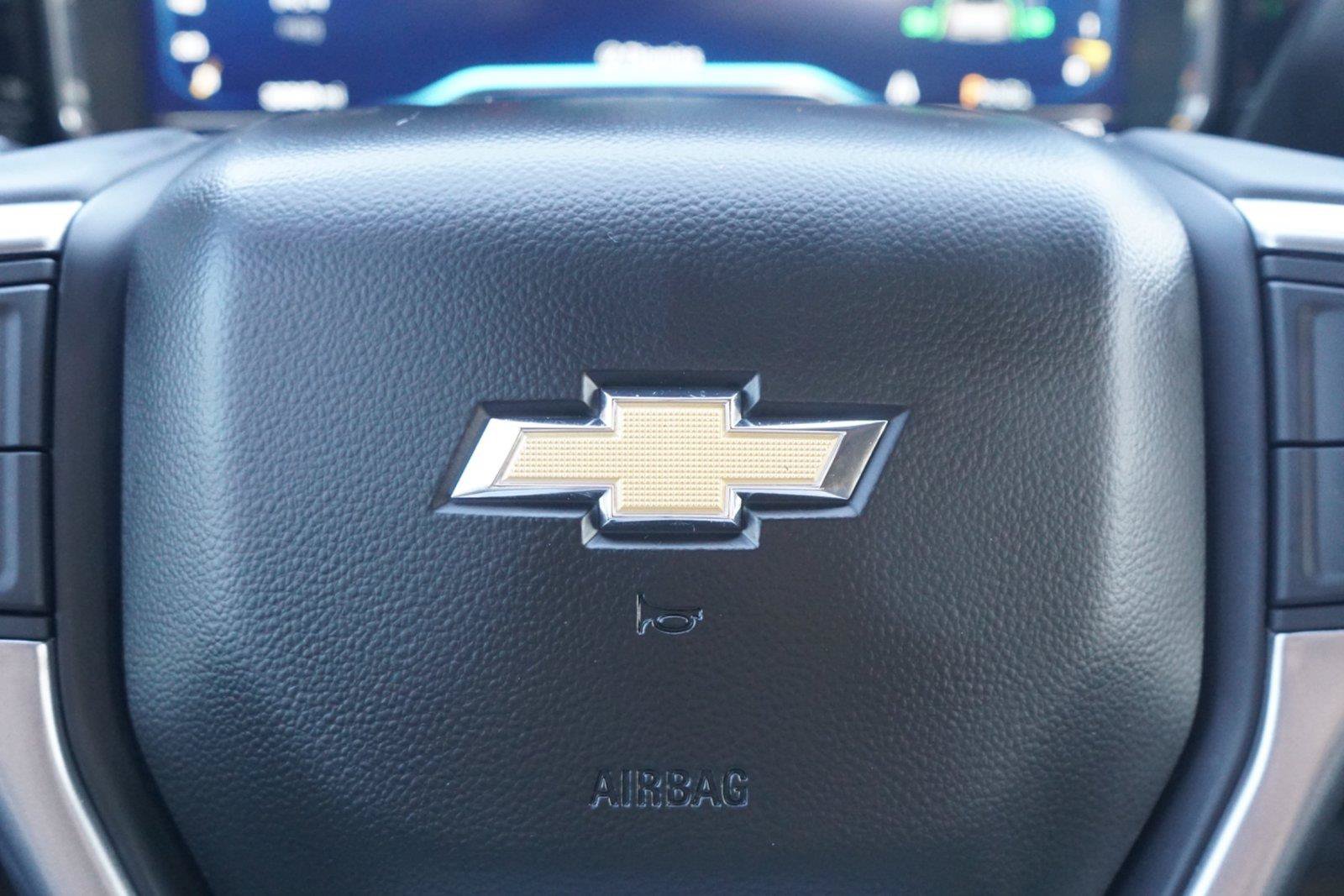 Used 2024 Chevrolet Silverado 1500 LT RWD image 14
