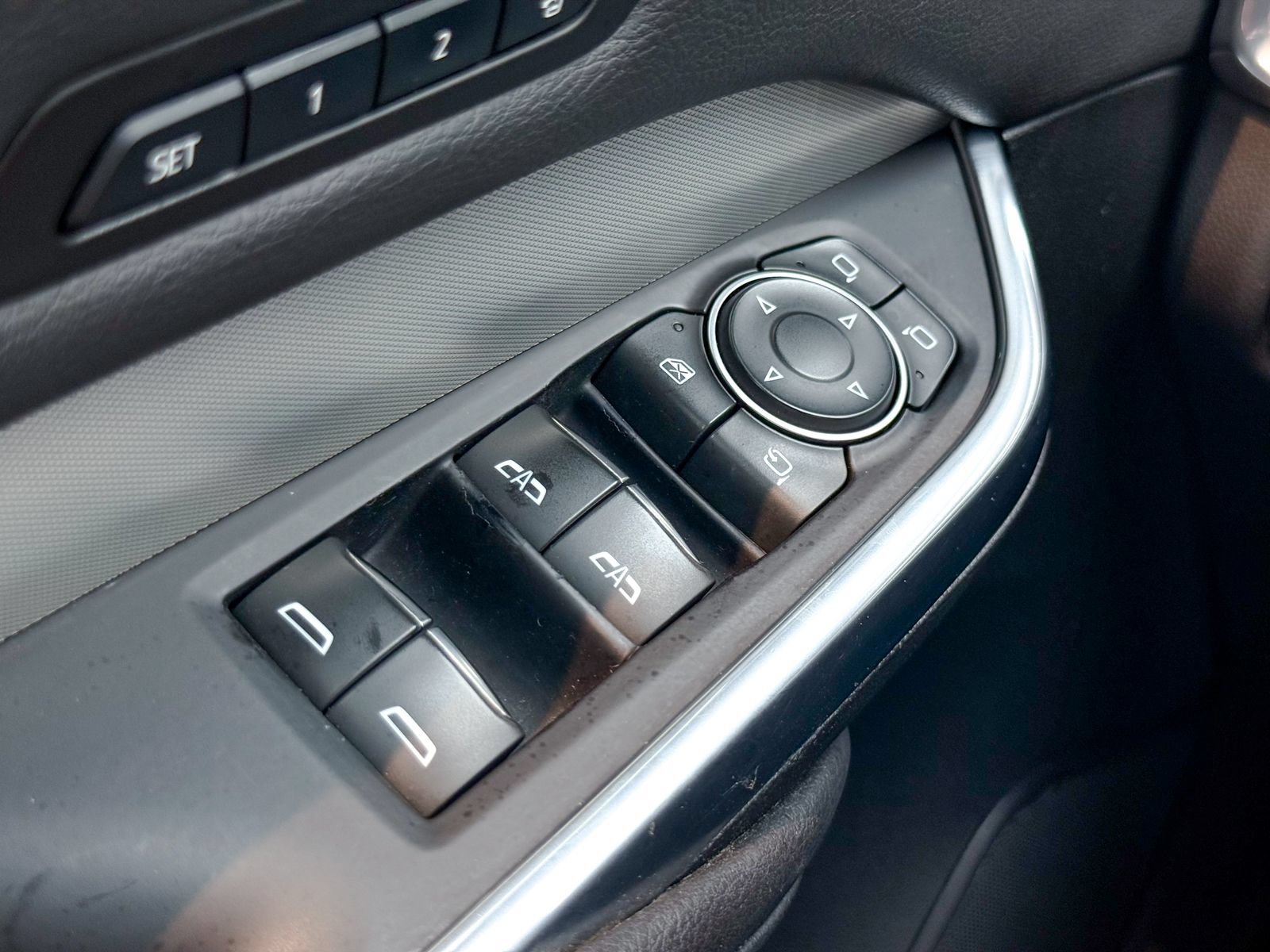 Used 2019 Cadillac XT4 Premium Luxury AWD/4WD image 31