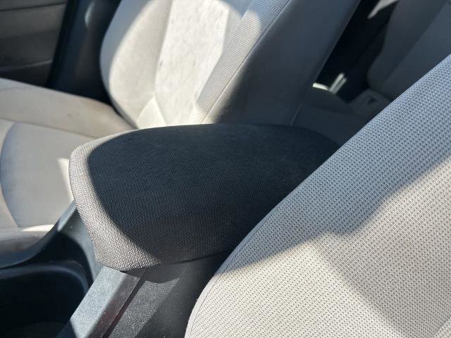 Used 2023 Toyota Corolla Cross LE image 28