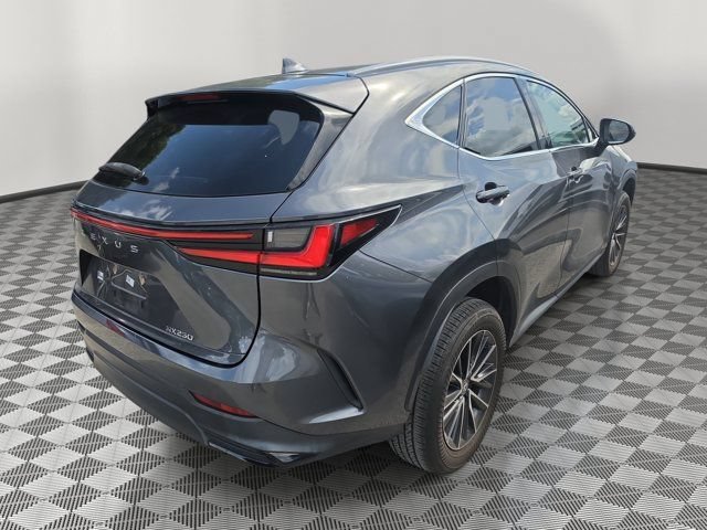 Used 2024 Lexus NX 250 FWD w/ Towing Package (2000 Lbs) image 4