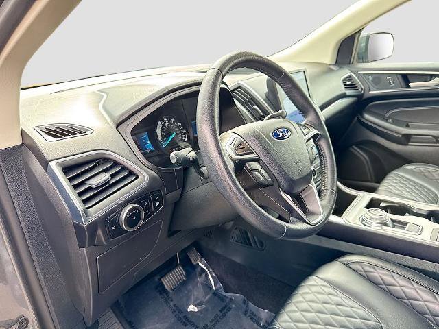 Certified 2024 Ford Edge Titanium AWD/4WD image 9