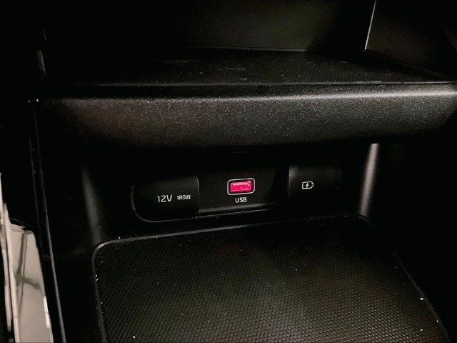 Used 2022 Kia Forte GT-Line w/ GT-Line Technology Package FWD image 31