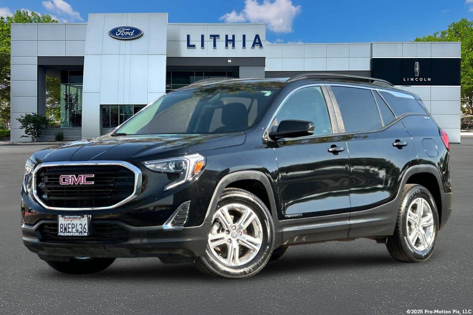 Used 2021 GMC Terrain SLE w/ Driver Convenience Package