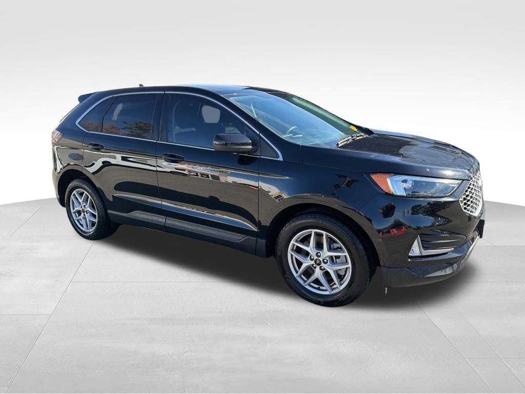 Certified 2023 Ford Edge SEL w/ Convenience Package image 9