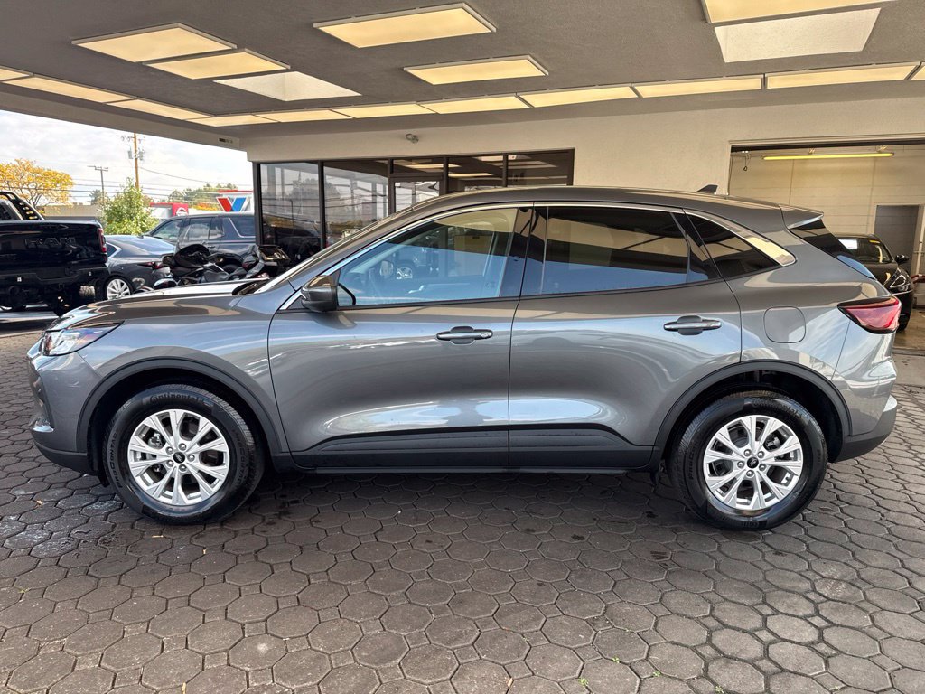 Certified 2023 Ford Escape Active w/ Tech Pack #2 AWD/4WD image 9