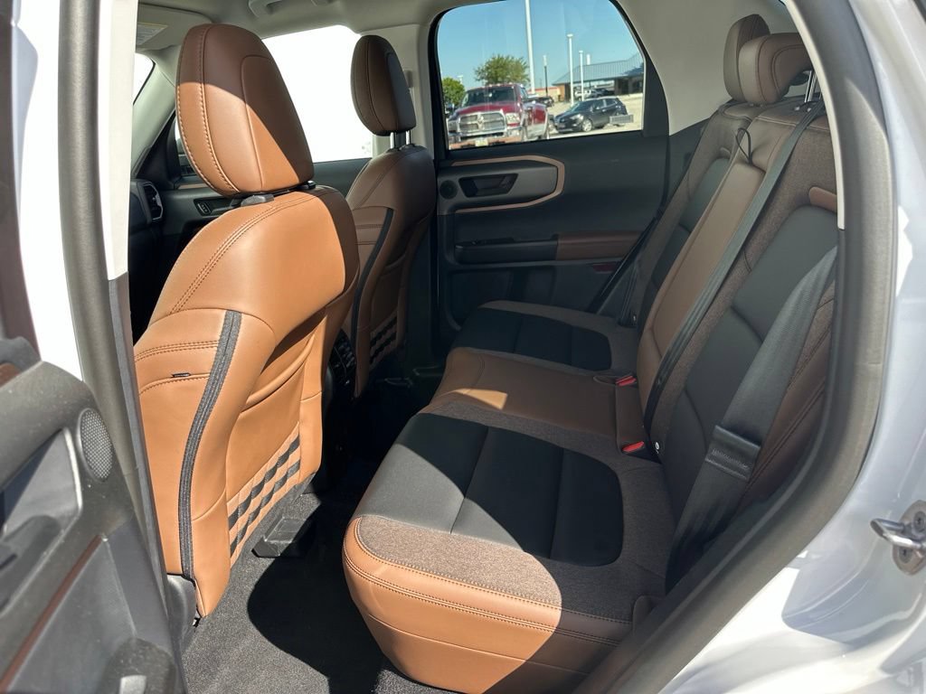Certified 2025 Ford Bronco Sport Outer Banks w/ Outer Banks Tech Package+ AWD/4WD image 18