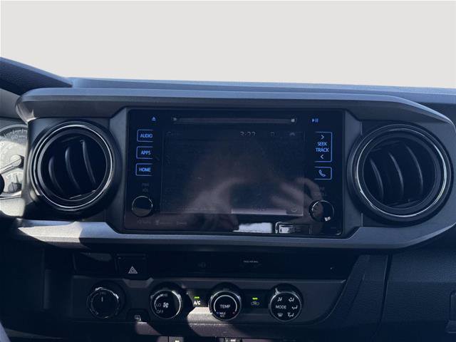 Used 2018 Toyota Tacoma TRD Sport AWD/4WD image 24