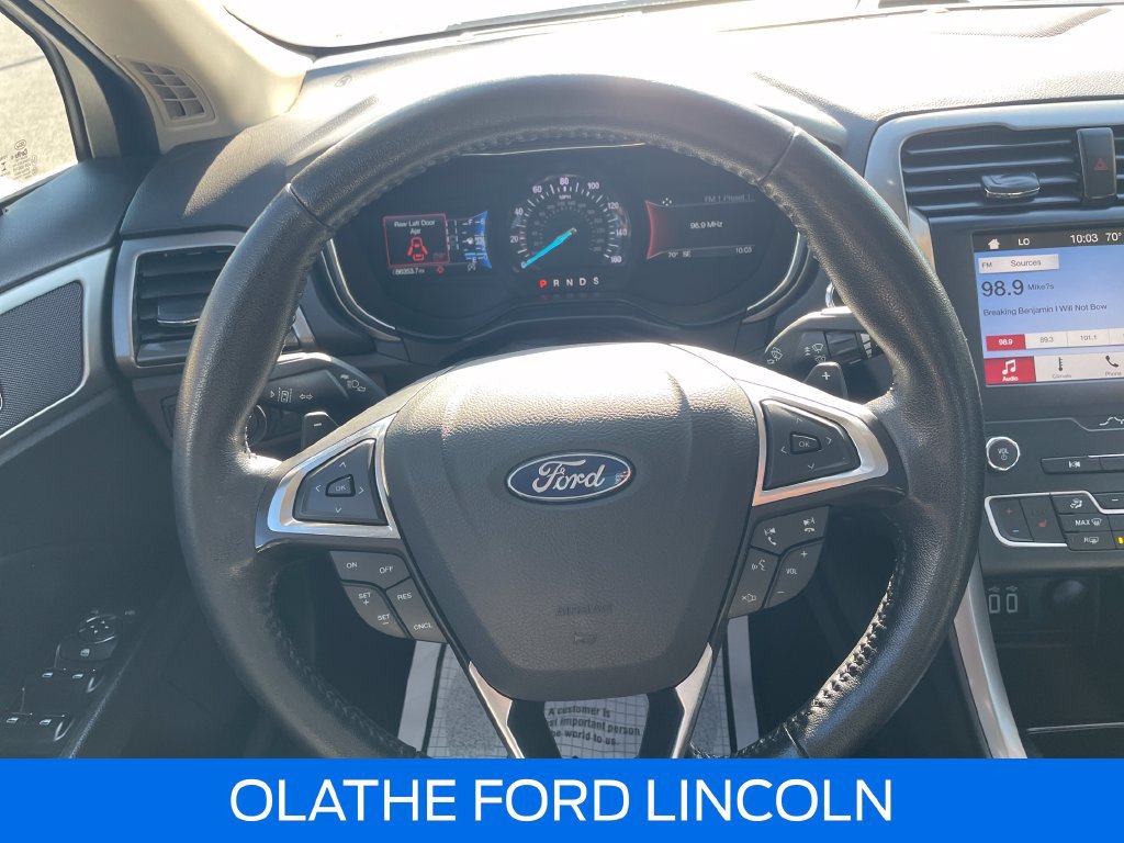 Certified 2019 Ford Fusion SEL FWD image 27