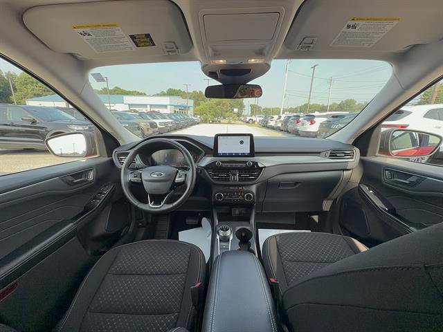 Certified 2024 Ford Escape Active AWD/4WD image 20